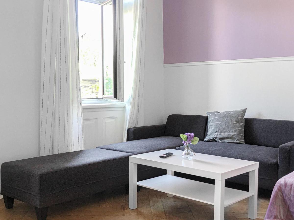 Commodious 2Br Apt. Near Akh-Perfect For Groups Bécs Kültér fotó